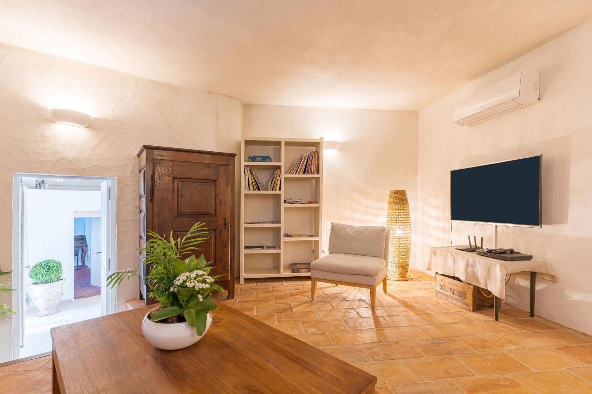Villa Les Calades à Lédenon Extérieur photo